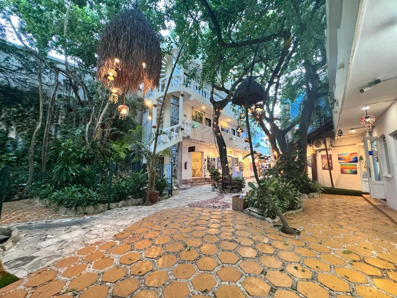 Hotel Ha Garden Gallery - 5Th Avenue بلايا ديل كارمن المظهر الخارجي الصورة