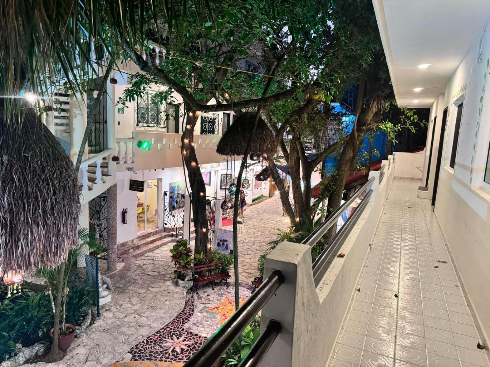Hotel Ha Garden Gallery - 5Th Avenue بلايا ديل كارمن المظهر الخارجي الصورة